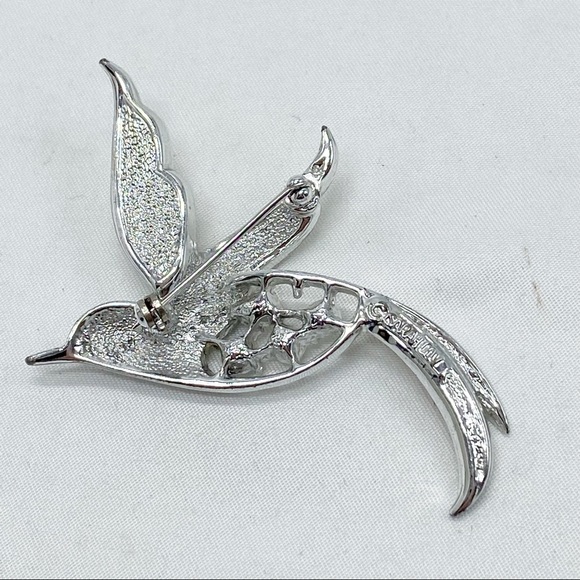 Vintage Sarah Coventry Bird of Paradise AB
Rhinestone Silver Brooch Pin - Picture 2 of 4